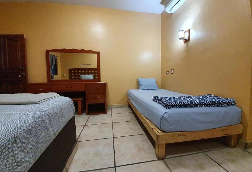 ファミリールーム, Colonos Los Cabos