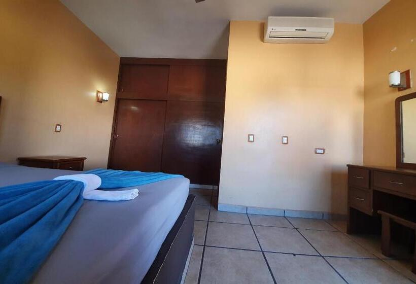 Quarto Estandar, Colonos Los Cabos