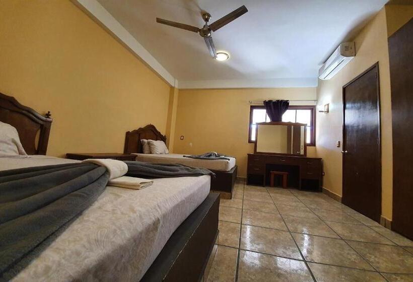 Quarto Triplo Estandar, Colonos Los Cabos