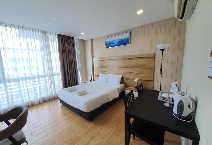 Номер Deluxe, Bangi Perdana