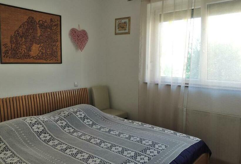 آپارتمان 2 خوابه, Apartments Mijic