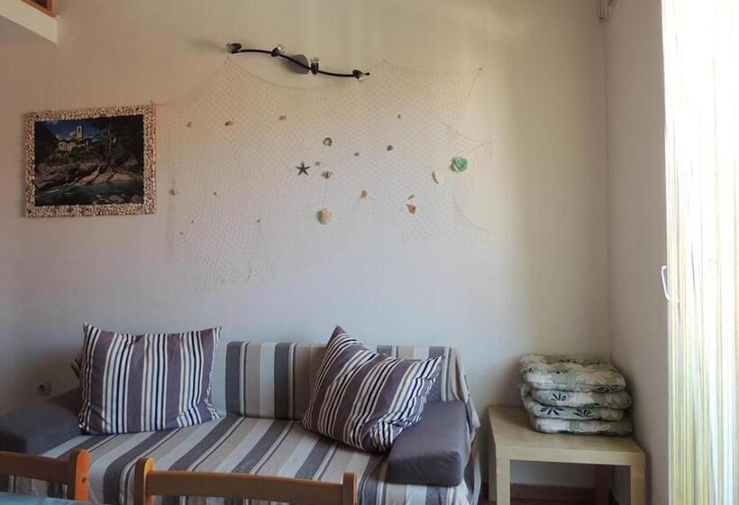 استودیوی استاندارد, Apartments Mijic