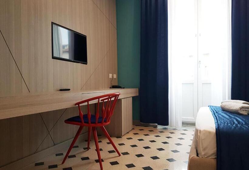 バルコニー付きデラックスルーム, Don Ugo Luxury Rooms