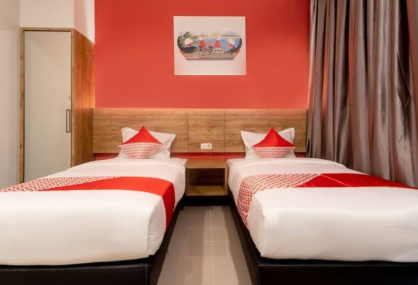 Номер Deluxe, Oyo 3159 Festive Inn