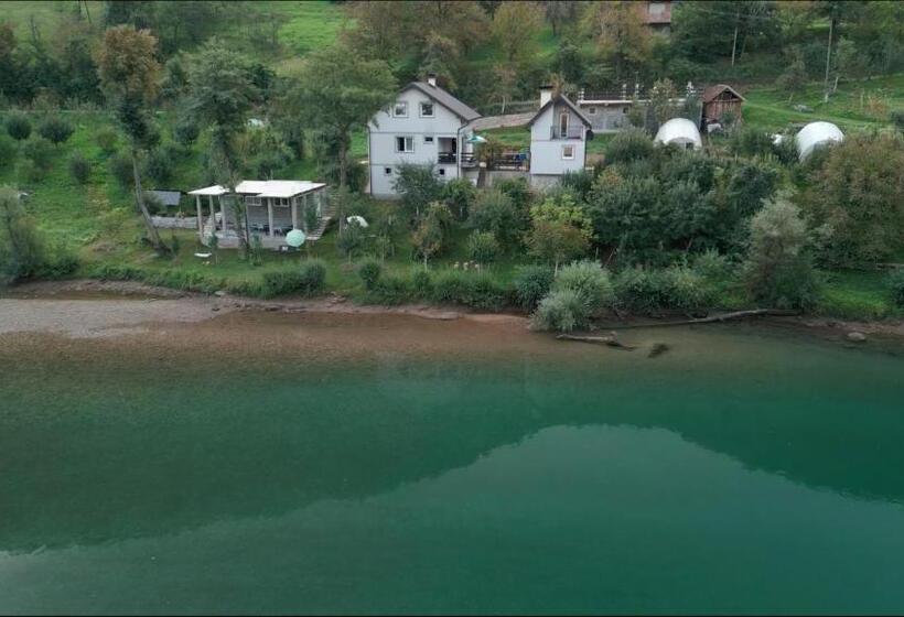 آپارتمان 3 خوابه, Prenoćište Na Drini Foča