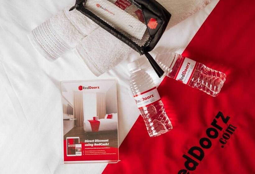 Номер Deluxe, Reddoorz Plus @ Purwodadi