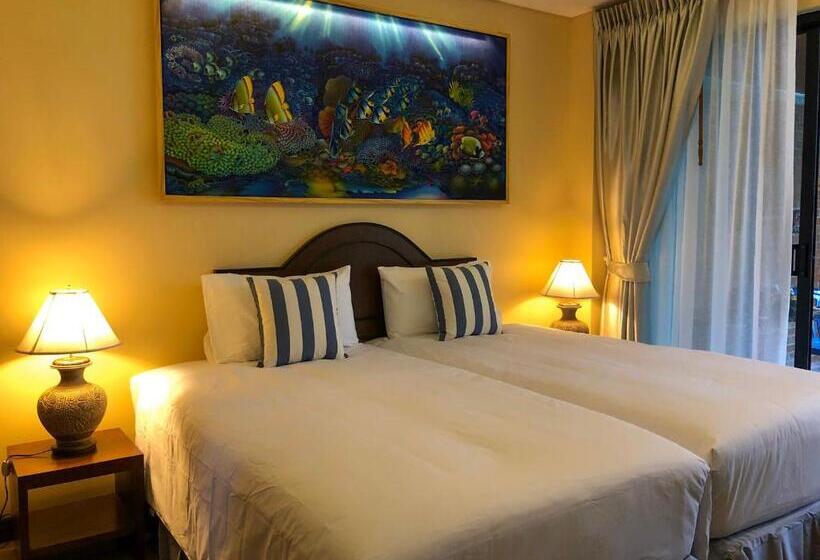 デラックスルーム, Ginis Beach Resort