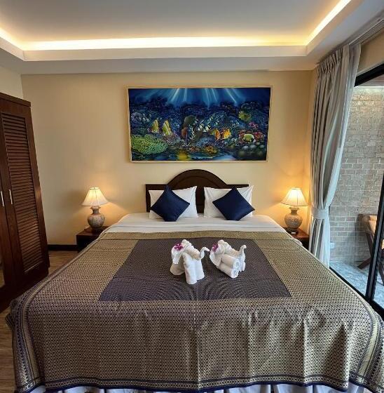 デラックスルーム, Ginis Beach Resort
