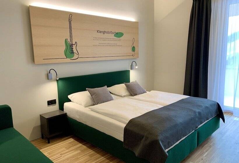 Номер Стандарт Трехместный, Jufa Hotel Laterns   Klangholzhus