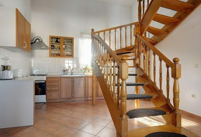 침실 1개 아파트, Apartment Lenka / Three Bedroom