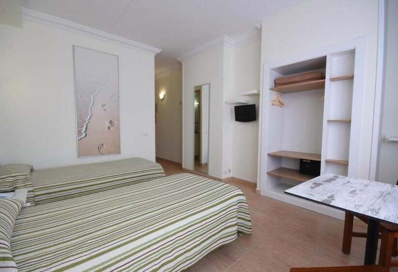 スタンダードスタジオ, Apartamentos Tinoca