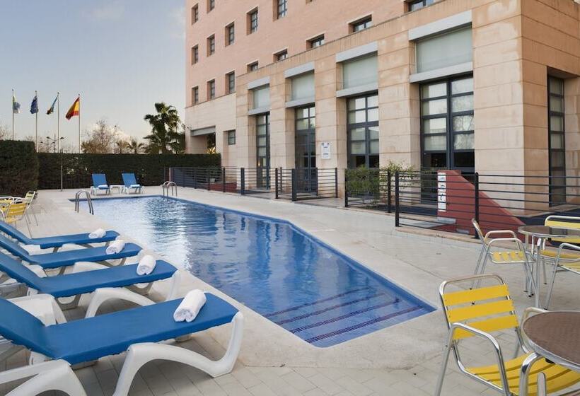 اتاق استاندارد, Holiday Inn Express Ciudad De Las Ciencias, An Ihg