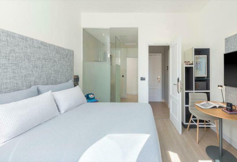 اتاق استاندارد تودرتو, Innside by Meliá Madrid Gran Vía