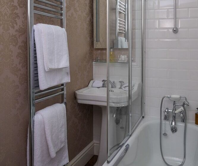 اتاق استاندارد, The Willowsmere   Adults Only
