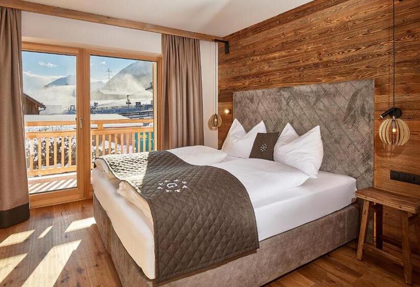 3 Bedroom Suite, Das Goldners