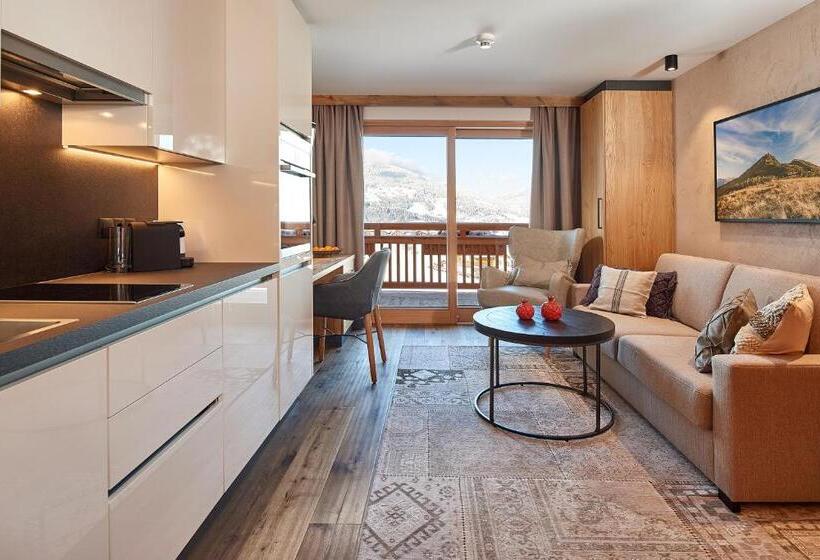 3 Bedroom Suite, Das Goldners