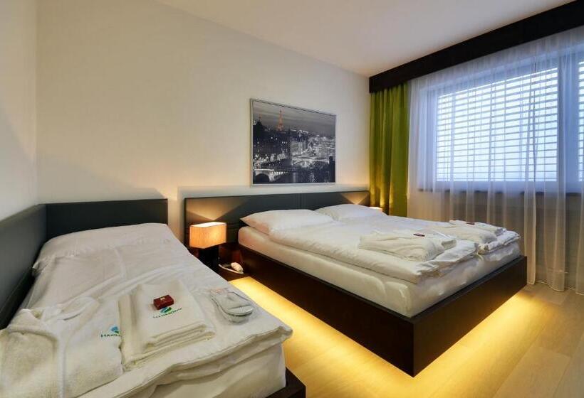 اتاق لوکس سه تخته, Harmony Medical & Wellness Free Parking, 1,8km From The Center
