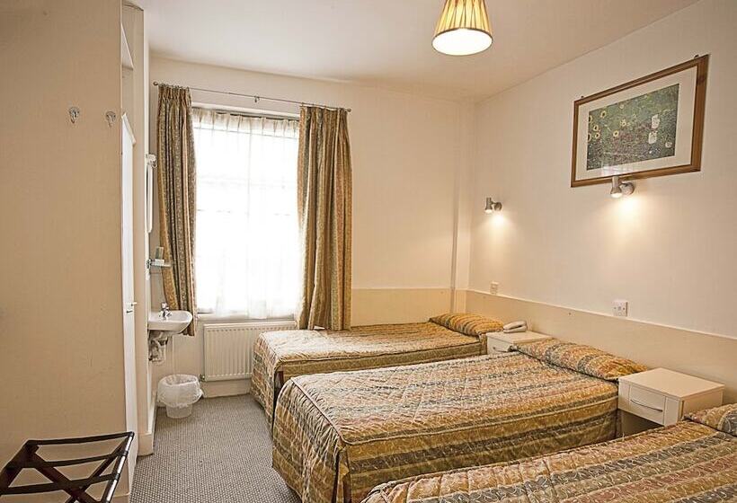 Quarto Triplo Estandar, Earls Court