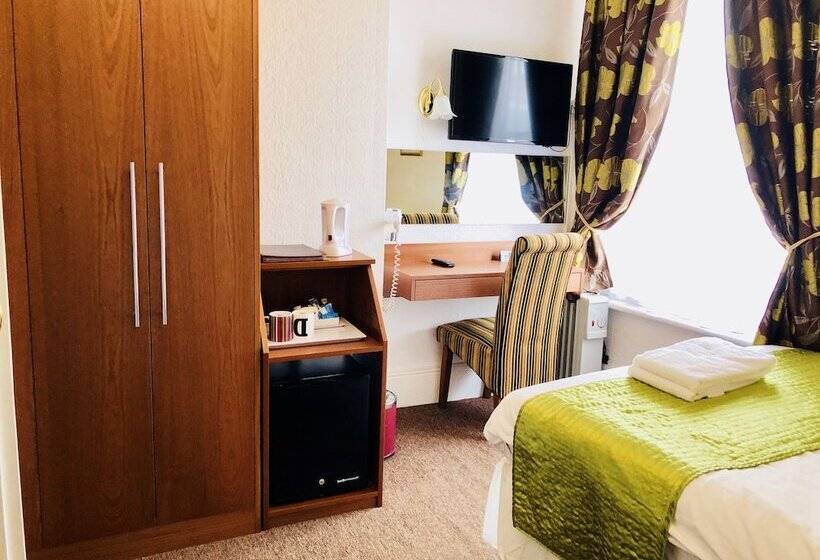 Номер Стандарт Индивидуальный, Ilfracombe House Hotel   Near Cliffs Pavilion