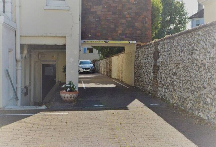 Номер Комфорт Индивидуальный, The Sheldon B&b   Free Private Parking