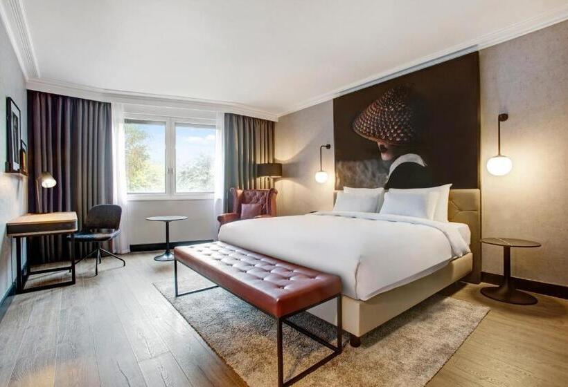 수피리어 전망 룸, Radisson Red  London Heathrow