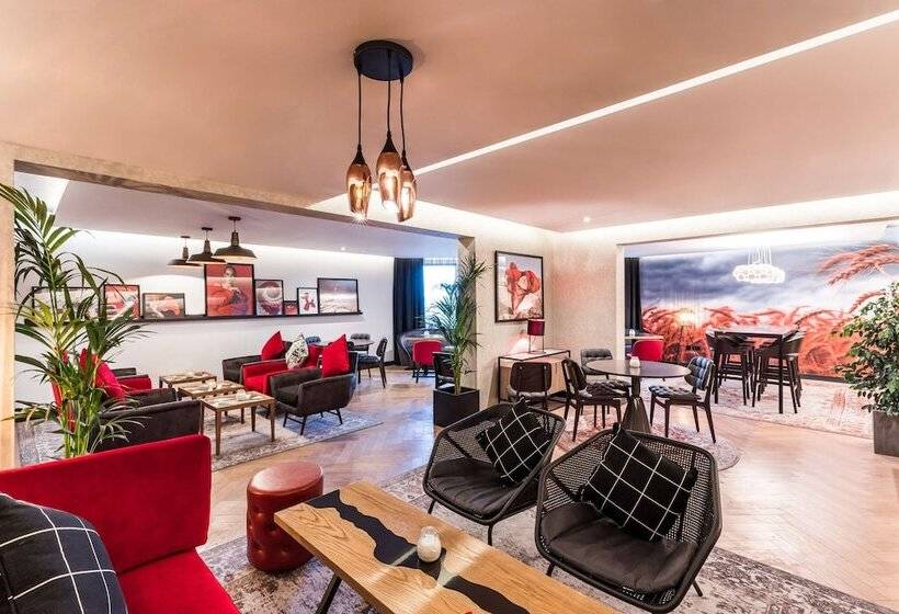 이그제큐티브 룸, Radisson Red  London Heathrow