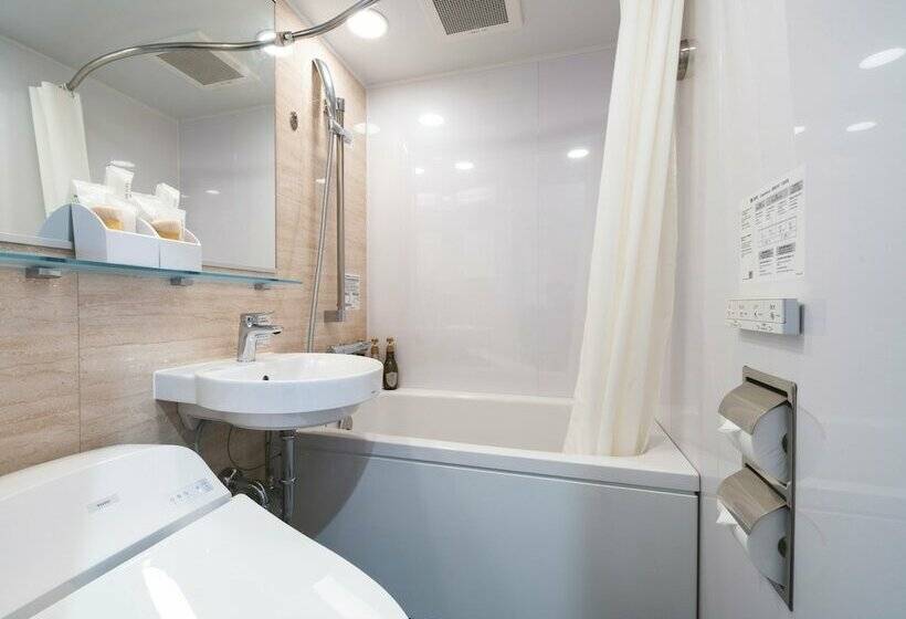 Номер Стандарт, Sansui Naha　ryukyu Hot Spring Naminoueyu