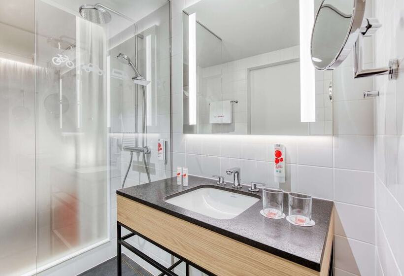 Номер Superior, Intercityhotel Saarbrücken