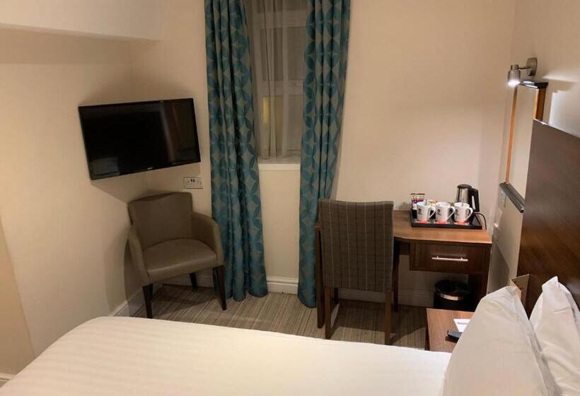Семейный Номер, Best Western Carlton
