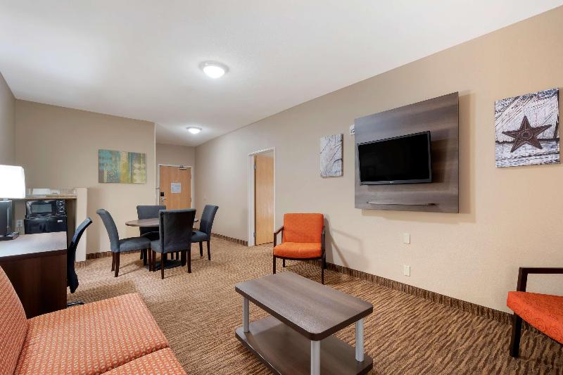سوئیت با تخت بزرگ, Best Western Plus Dfw Airport Suites