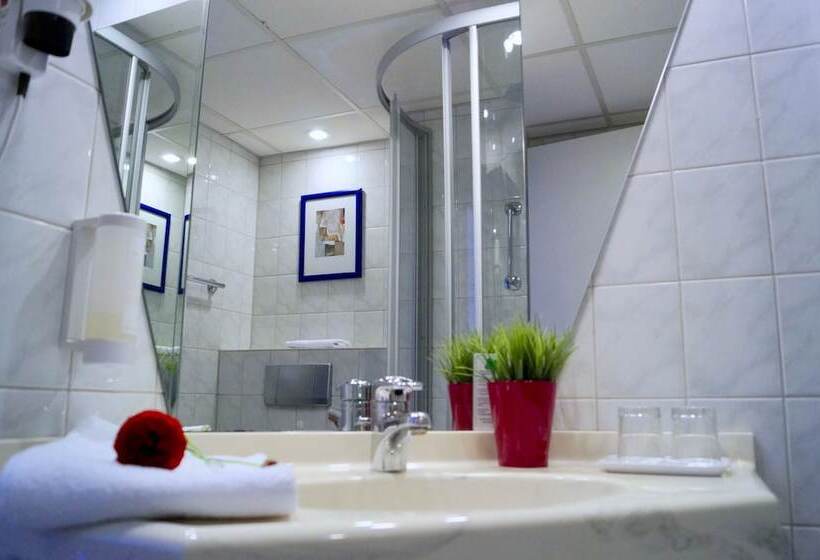 اتاق استاندارد یک نفره, Grand Hostel Berlin Urban