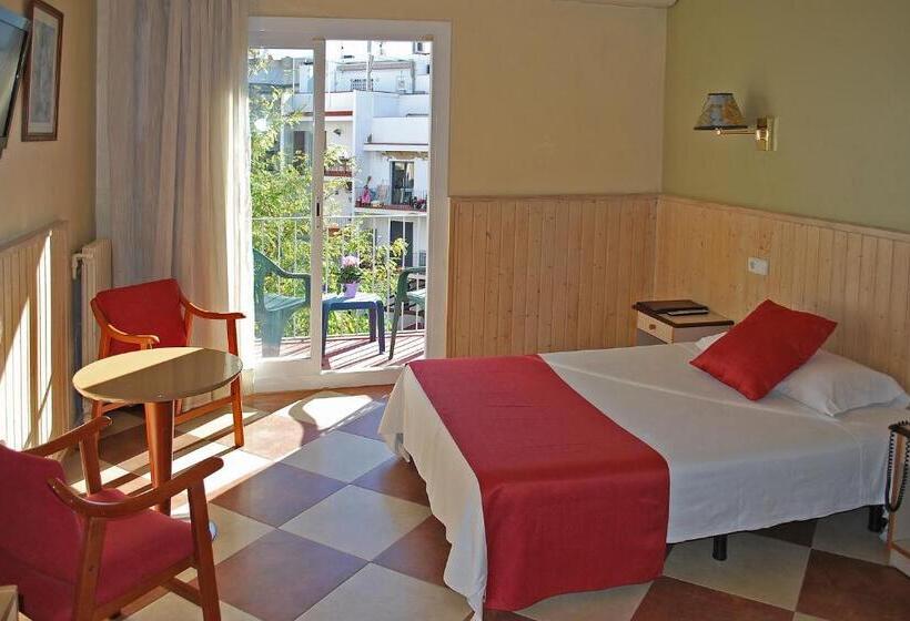 Номер Стандарт Трехместный, Piccadilly Sitges