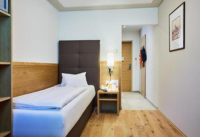اتاق استاندارد یک نفره, Landhotel Wachau