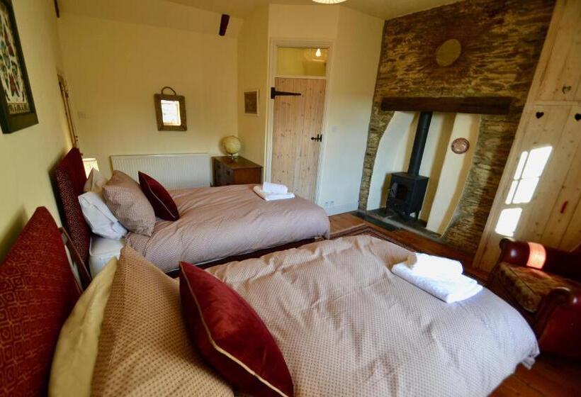 Номер Deluxe, Holwell Holistic Retreat