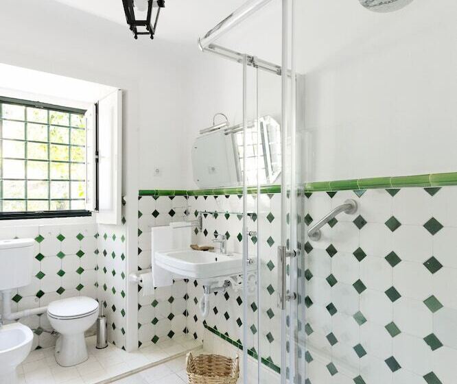 Трехместный Номер Deluxe, Quinta Do Valdalagea