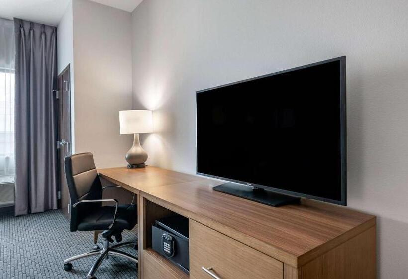 Люкс, Comfort Suites Stuarthutchinson Island