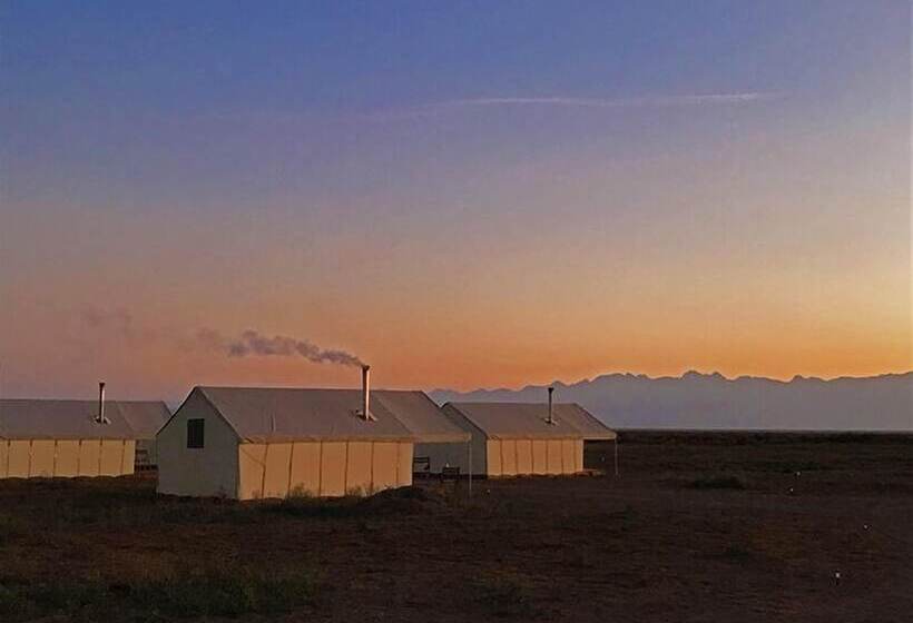 Deluxe Tent, Rustic Rook Resort Great Sand Dunes