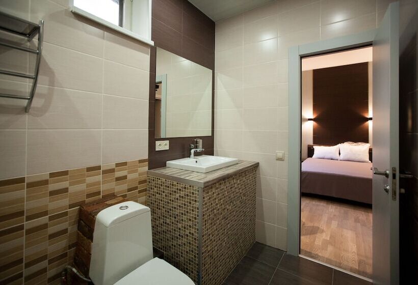 اتاق لوکس, Ester House   Hostel