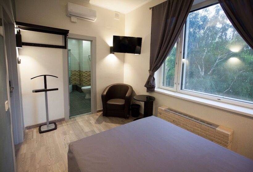 اتاق لوکس, Ester House   Hostel
