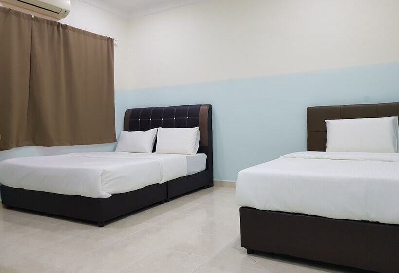 اتاق لوکس سه تخته, Oyo 89998 Thank Q Inn 2