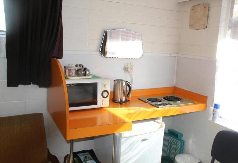이코노미 룸, Taihape Motels