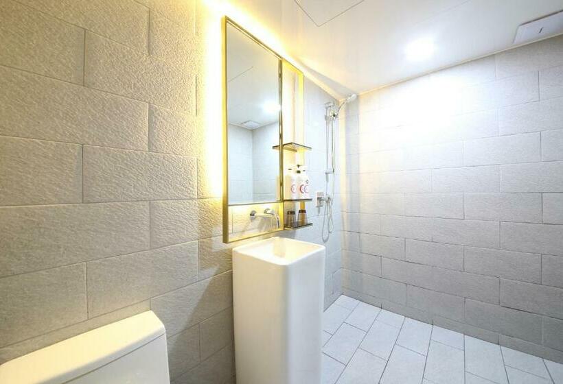غرفة سوبيريور عائلية, Suncheon Hound Hotel Suncheon Station Branch