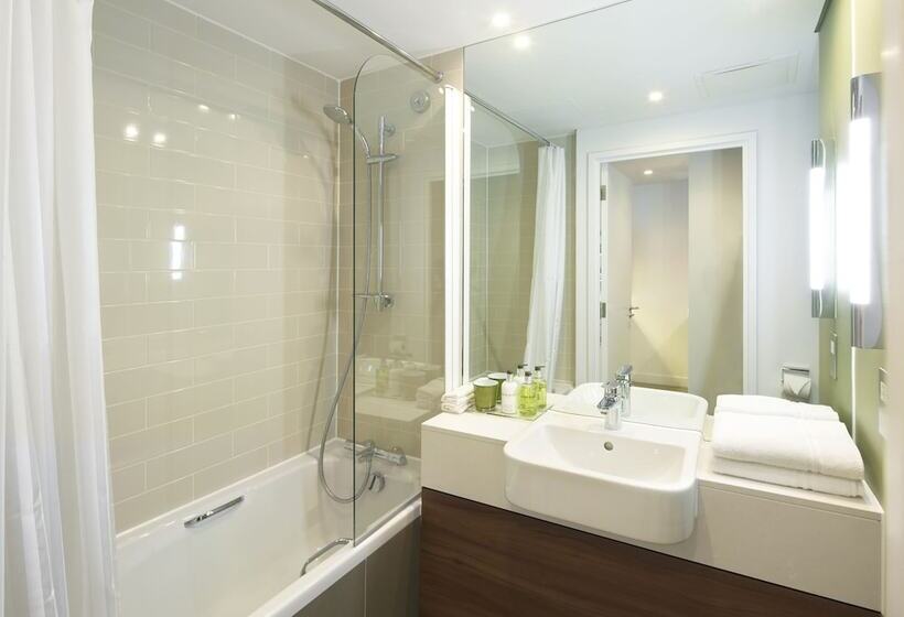 Студия Deluxe, Citadines Holborn   Covent Garden London