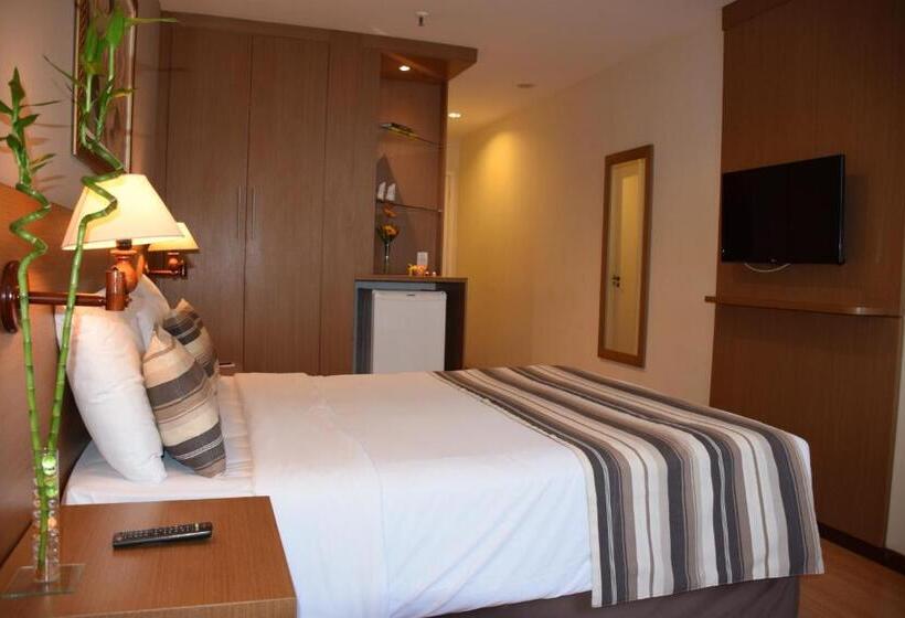 Quarto Estandar, Augusto S Copacabana