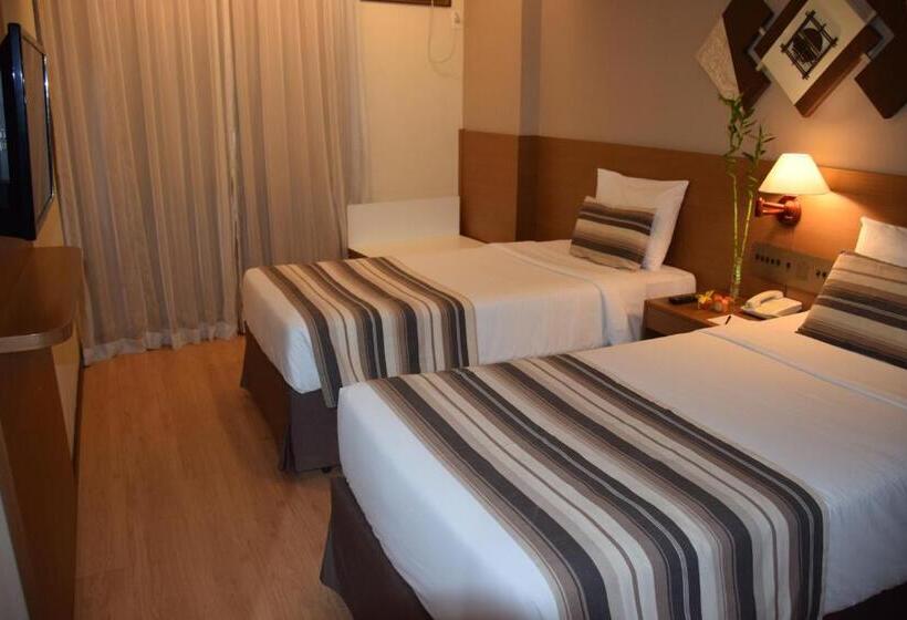 Quarto Estandar, Augusto S Copacabana