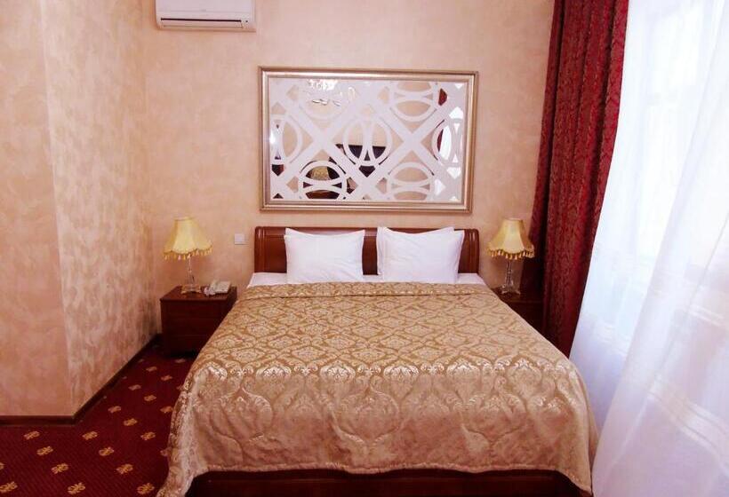 سوییت, Amsterdam Hotel Aktobe