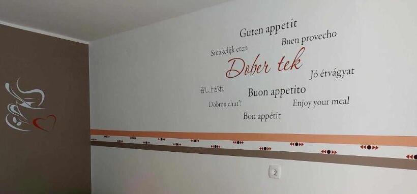 اتاق استاندارد, Guesthouse Ob Sotočju Budič