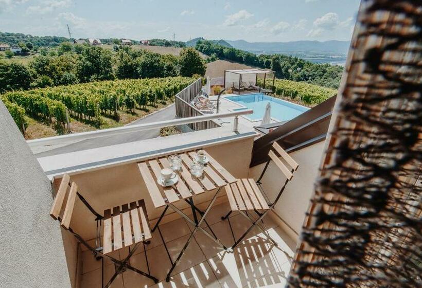 اتاق استاندارد با بالکن, Tri Lučke Hotel & Restaurant