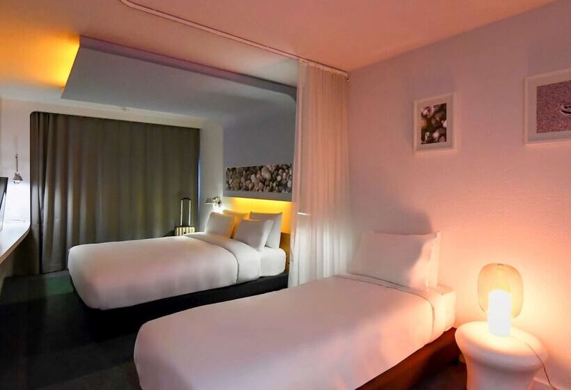 スタンダードトリプルルーム, Hôtel Mercure Nantes Centre Gare