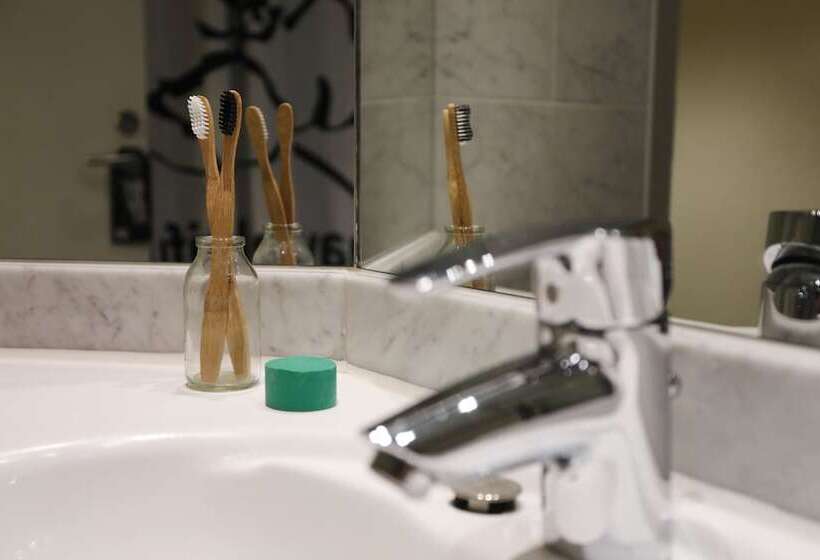 اتاق استاندارد پلاس, Pentahotel Kassel